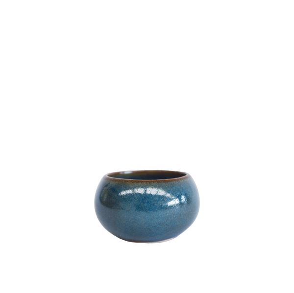 Diseño moderno, Tseebal Store, Paseo 60, Paseo Sesenta, modern design, Contemporaneo, contenporary, curaduría, curator, interiorismo, interior design, vidrio, glass, crystal, lino, linen, piedra volcánica, volcanic rock, martini, cuarzo, quartz, cocktail, saumerio, intención, intention, intent, velas de intención, intention candles, vajilla, tableware, utensilio, ustensil, cocina, kitchen, kitchenware, casa, home, house, household, sala, livingroom, hall, sitting room, living area, lounge, dormitorio, bedroom, dormitory, accomodation, dorm, dorm room, room, cuarto, chamber, pie de cama, footboard, camino de mesa, table linen, salsero, saucepan, sauce bowl, sauce container, mielero, honey, honeypot, ropa de cama, bed blankets, escultura, sculpture, decoración de pared, wall decoration, hoja de oro, gold foil, gold, gold sheet, craneos, skull, cranium, calaveras, tapete, rug, mat, carpet, dormat, runner, edición limitada, limited edition, limited, único, unique, original, pieza única, unique piece, uinique object, portavaso, cup holder, drink holder, vidrio soplado, blown glass, vidrio fundido, molten glass, perfumes, fragrance, scent, smell, aroma, cosmético, cosmetic, personal care, body cream, cremas, facial cream, lotion, face cream, cremas cosméticas, cuidado de la piel, skin care, natural, naturista, organic, naturist, cosméticos naturales, natural cosmetics, plata, silver, latón, brass, tienda en línea, online store, tienda web, web store, cotidiano, daily, everyday, usual, humdrum, mundane, quotidian, uso diario, routine, Hecho en México, Made in Mexico, Cerámica de Alta temperatura, Cerámica, Diseño Mexicano, Mexican Design, High-Fired Ceramics, Plates, Platos, Bowls, Esmalte, Tazas, cup, mug, coffee, café, vino, wine, cafetera, infusor de té, infusor, tetera, teapot, teaware, tea, tea infuser, arte, artesanía, artesanal, craft, craftsman, craftsmanship, art, tumbler, vaso, copa, enfriador, cooler, home decor store, store, articulos para el hogar, aromaterapia, therapy, aromatherapy, smells, scents, candles, candle
