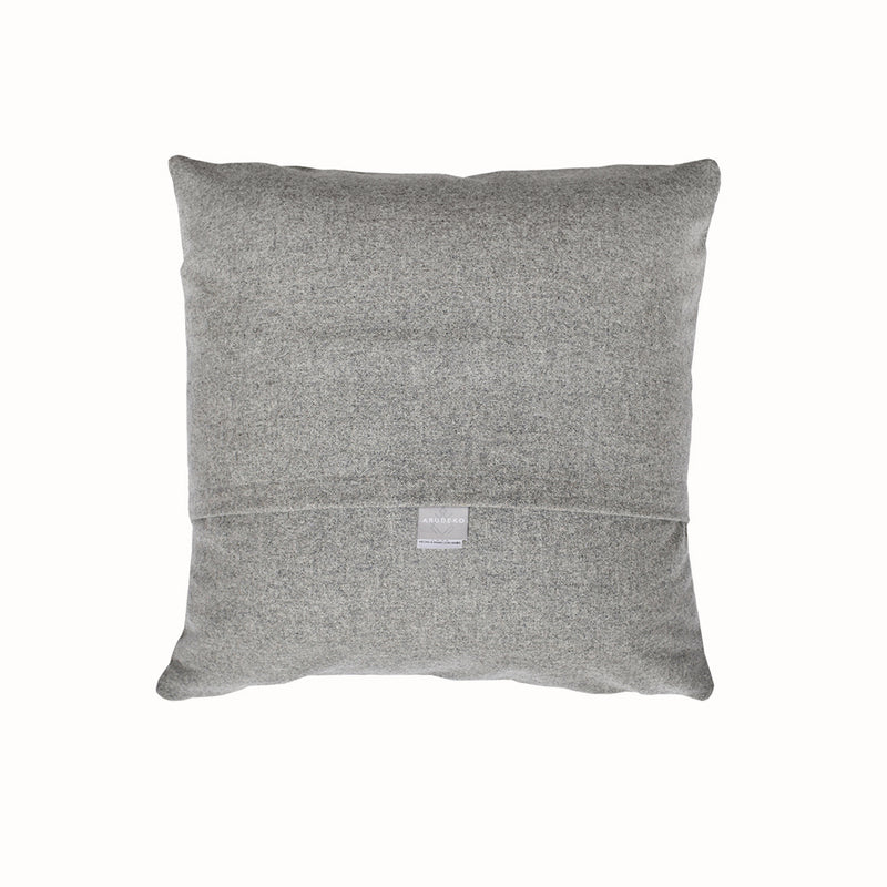 POLO CUSHION